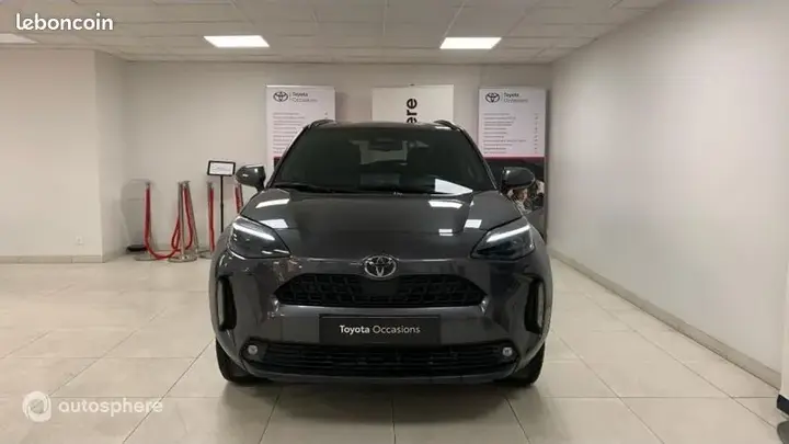 Toyota Yaris Cross 2025 photo 2