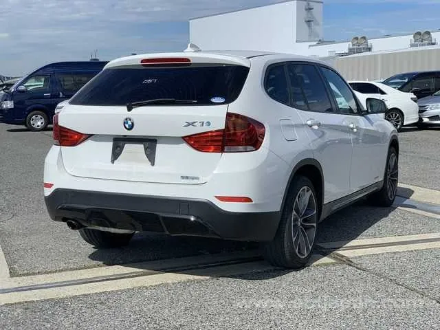 BMW X1 2014 photo 4