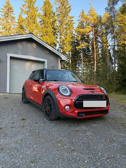 Mini Cooper S 2019 photo 3