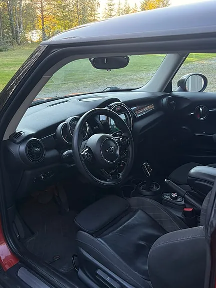 Mini Cooper S 2019 photo 5