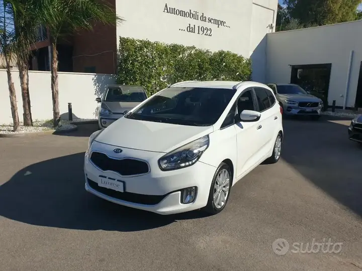 Kia Carens 2016 photo 4