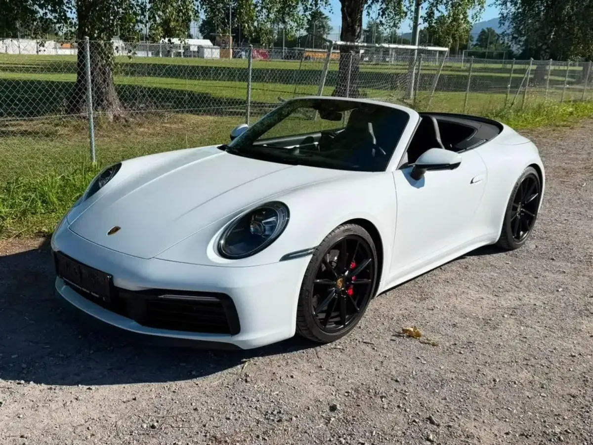 Porsche 911 2019 photo 2