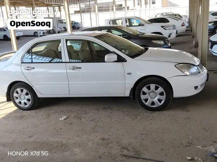 Mitsubishi Lancer 2013 photo 3