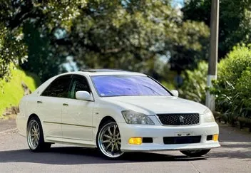 Toyota Crown 2006 photo 2
