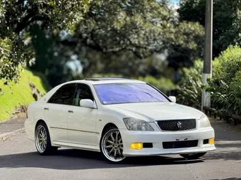 Toyota Crown 2006 photo 3