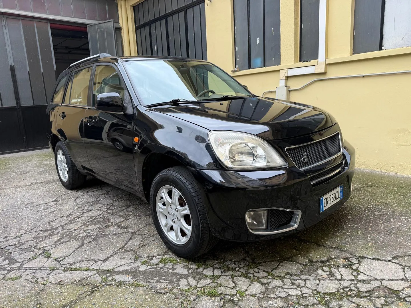 DR Automobiles Dr5