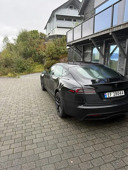 Tesla Model S 2022 photo 4
