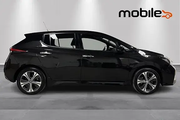 Nissan Leaf 2020 photo 2
