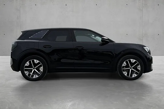 Ford Explorer 2025 photo 2