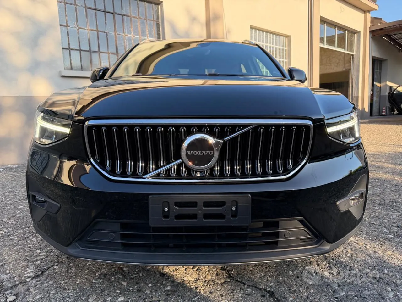 Volvo Xc40 2022 photo 2