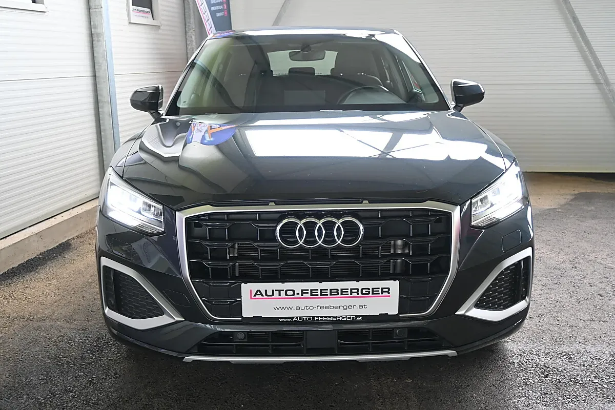 Audi Q2 2023 photo 2