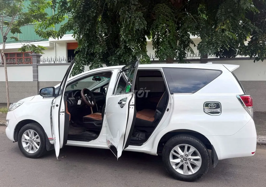Toyota Innova 2019 photo 5