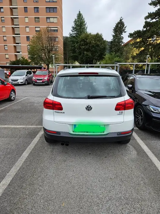 Volkswagen Tiguan 2015 photo 2