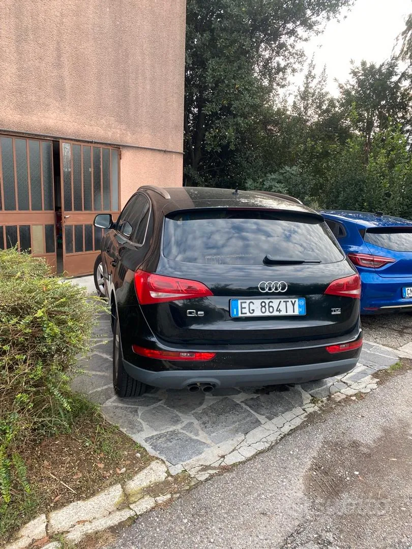Audi Q5 2011 photo 2
