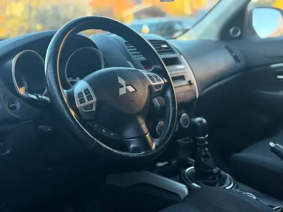 Mitsubishi Asx 2011 photo 3