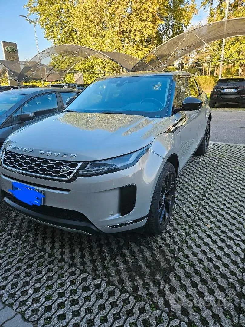 Land Rover Evoque 2019 photo 2