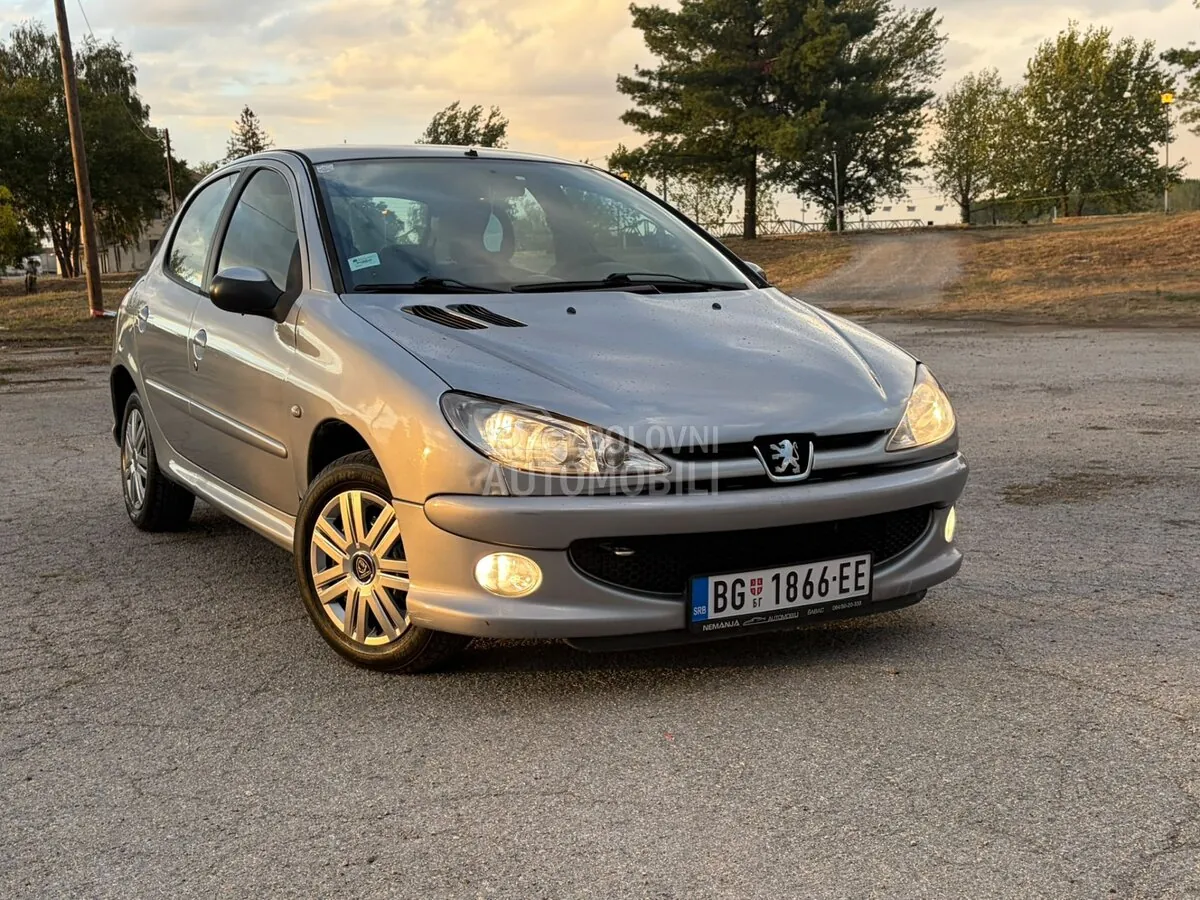 Peugeot 206