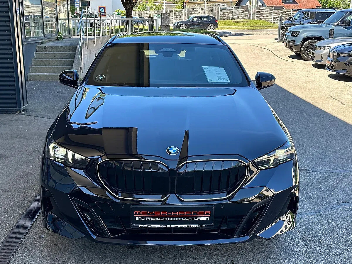 BMW 5 Series 2025 photo 3