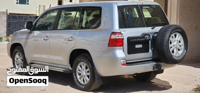 Toyota Land Cruiser 2015 photo 3