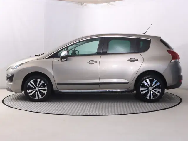 Peugeot 3008 2015 photo 2