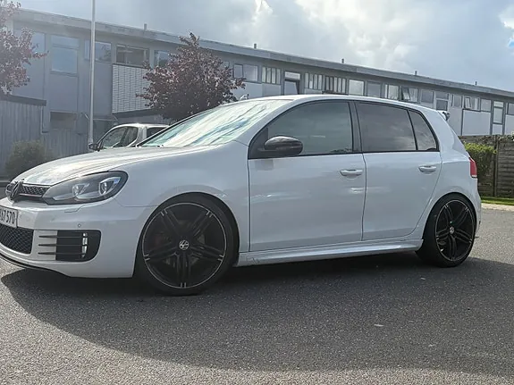 Volkswagen Golf Vi 2010 photo 4