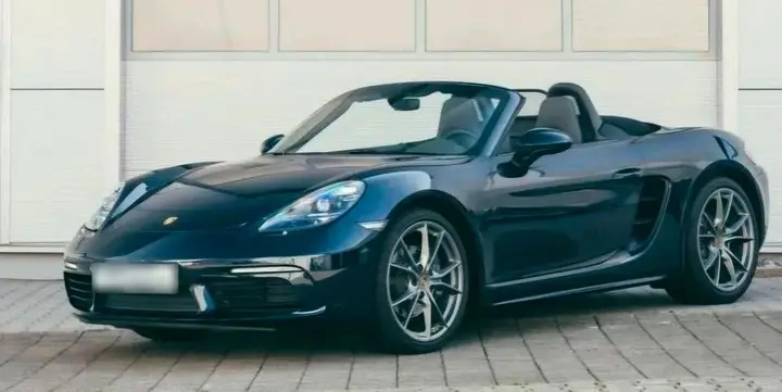 Porsche 718 Boxster