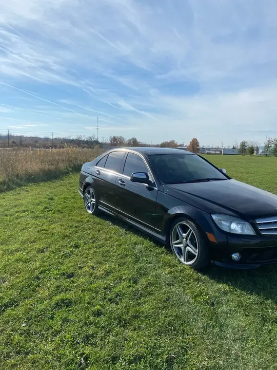 Mercedes-Benz C-Class 2009 photo 2