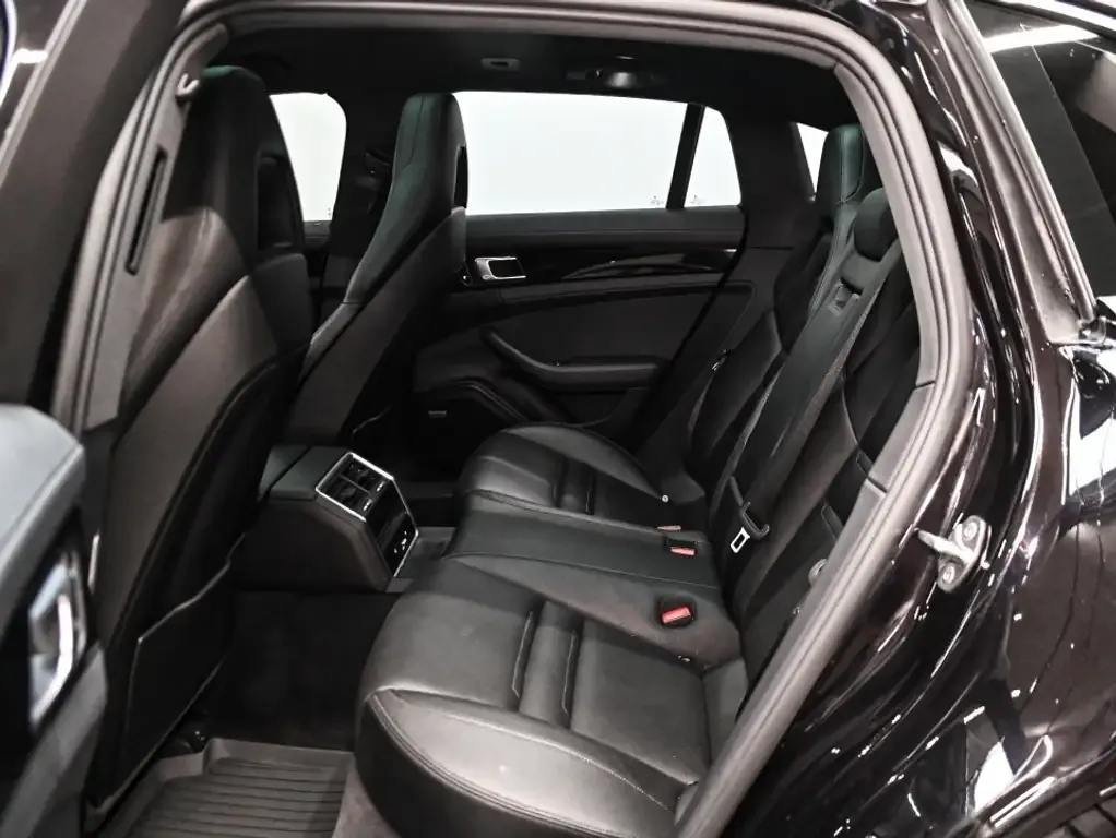 Porsche Panamera 2018 photo 4