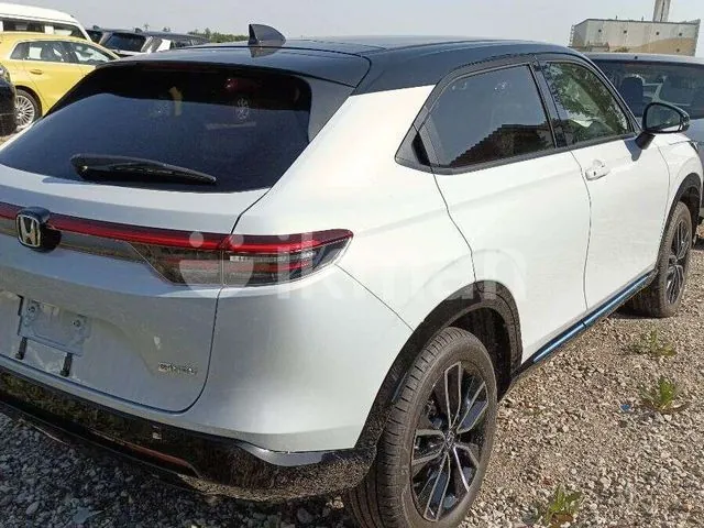 Honda Vezel Z Play 2026 2026 photo 2