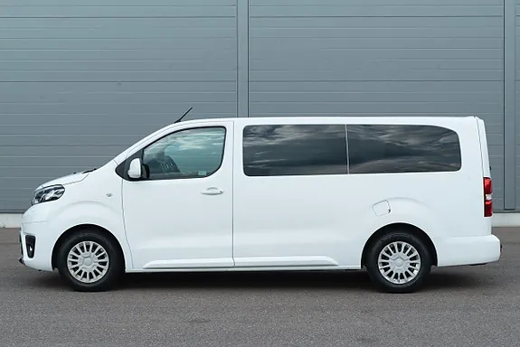 Toyota Proace Verso 2019 photo 2