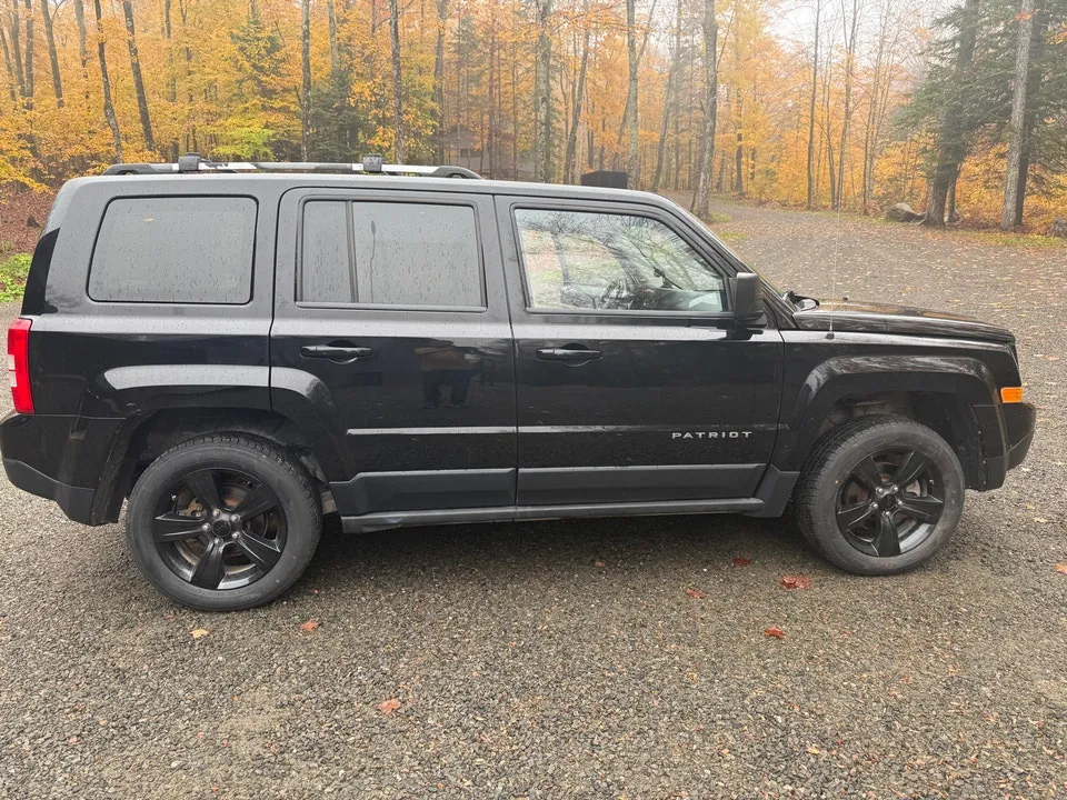 Jeep Patriot 2013 photo 2