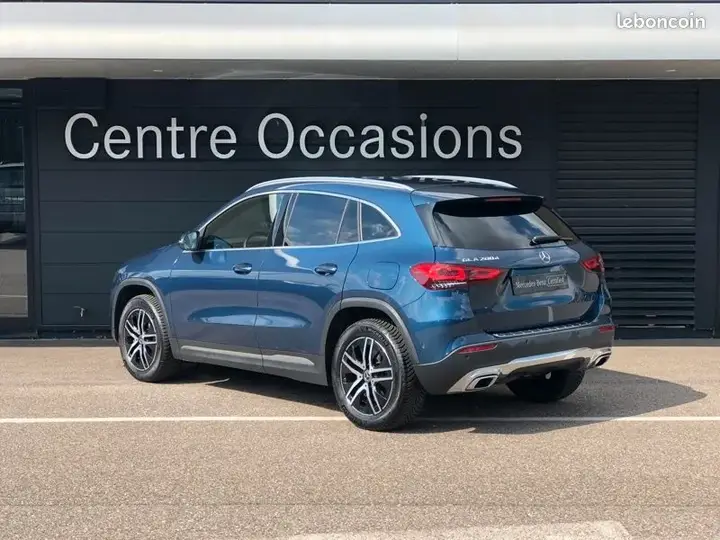 Mercedes-Benz Gla 2023 photo 3