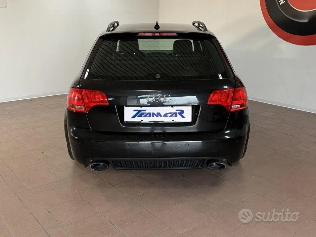 Audi Rs4 2006 photo 4