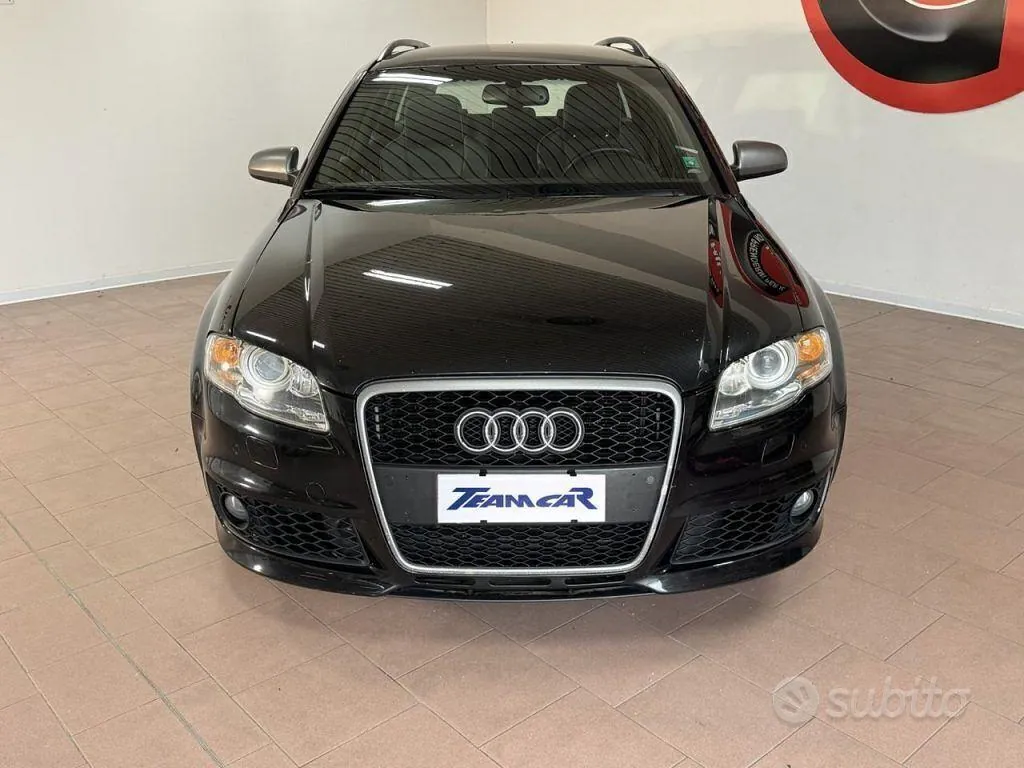 Audi Rs4 2006 photo 2
