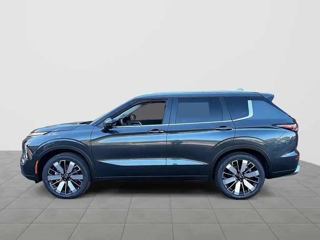 Mitsubishi Outlander 2026 photo 5