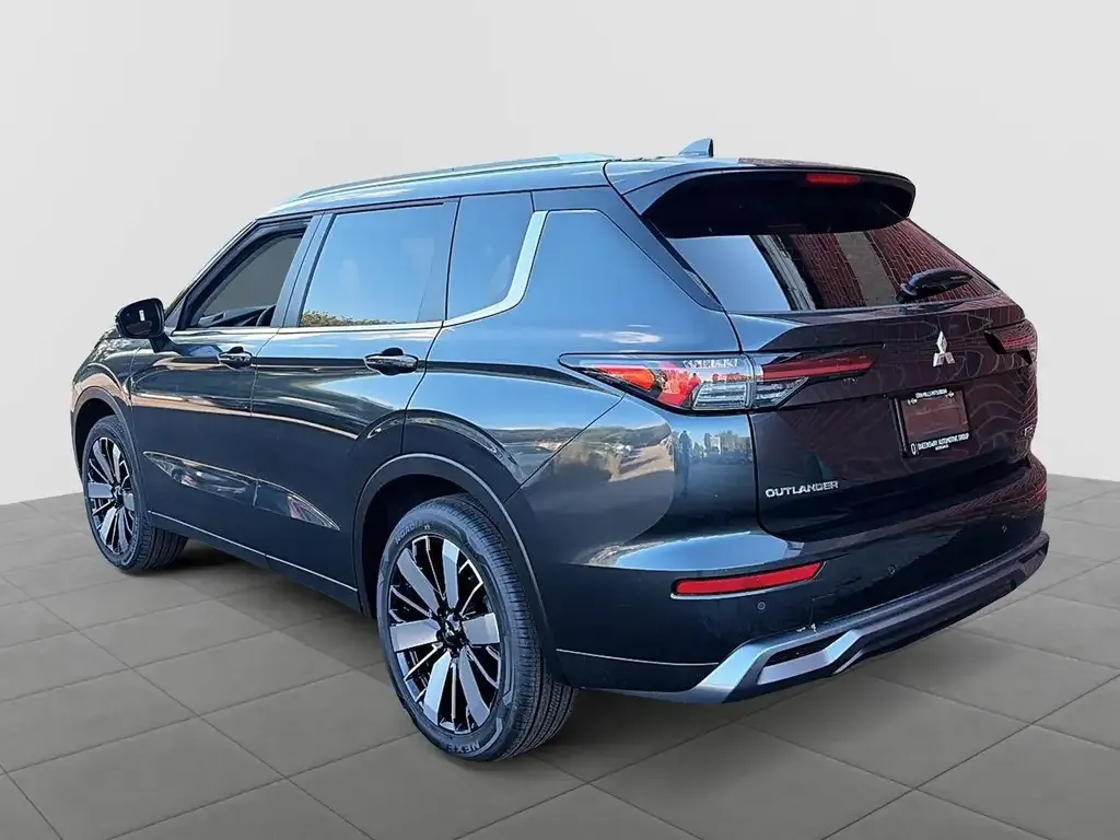 Mitsubishi Outlander 2026 photo 4