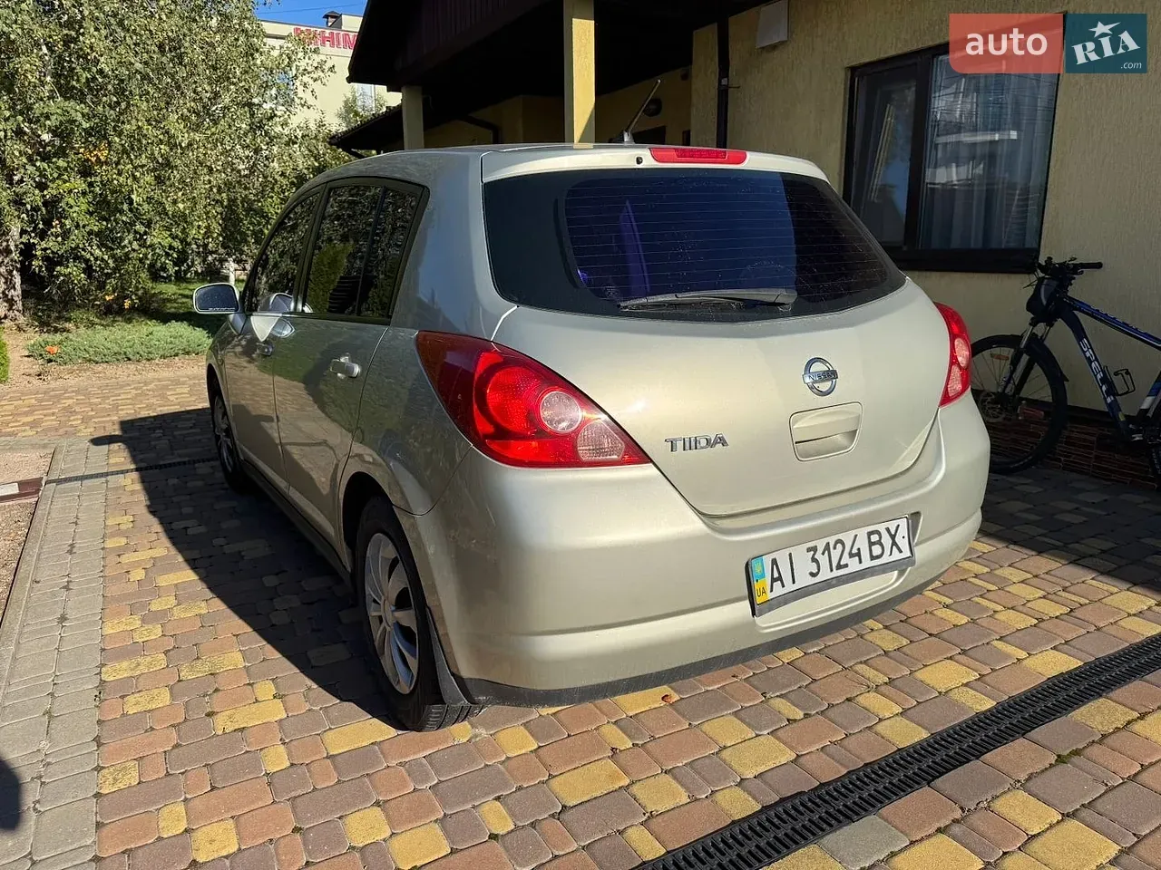 Nissan Tiida 2008 photo 4