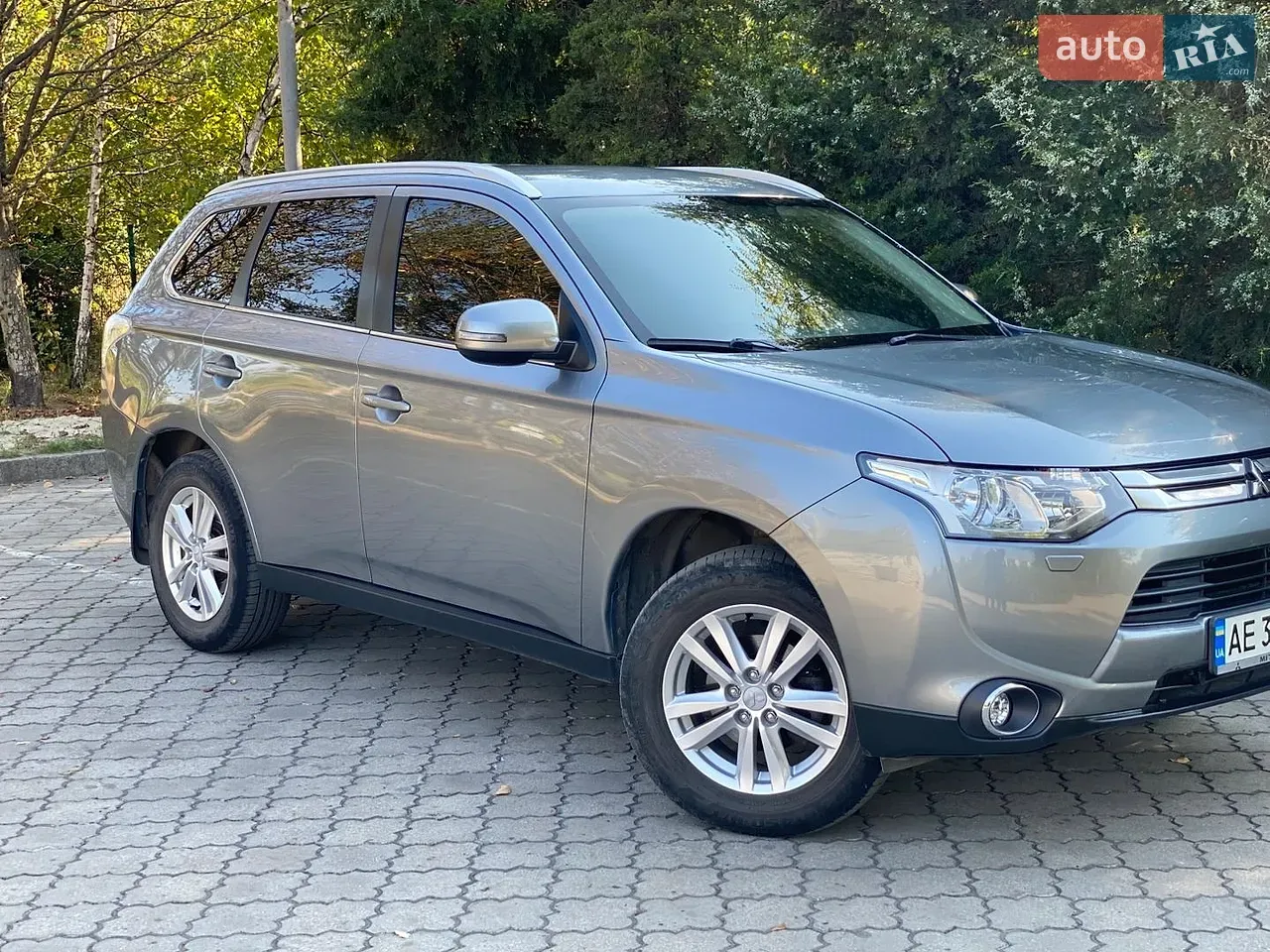 Mitsubishi Outlander 2014 photo 5