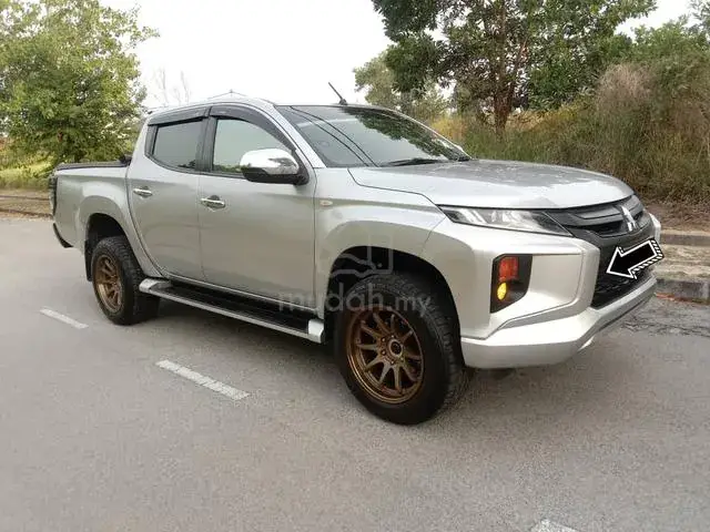 Mitsubishi Triton