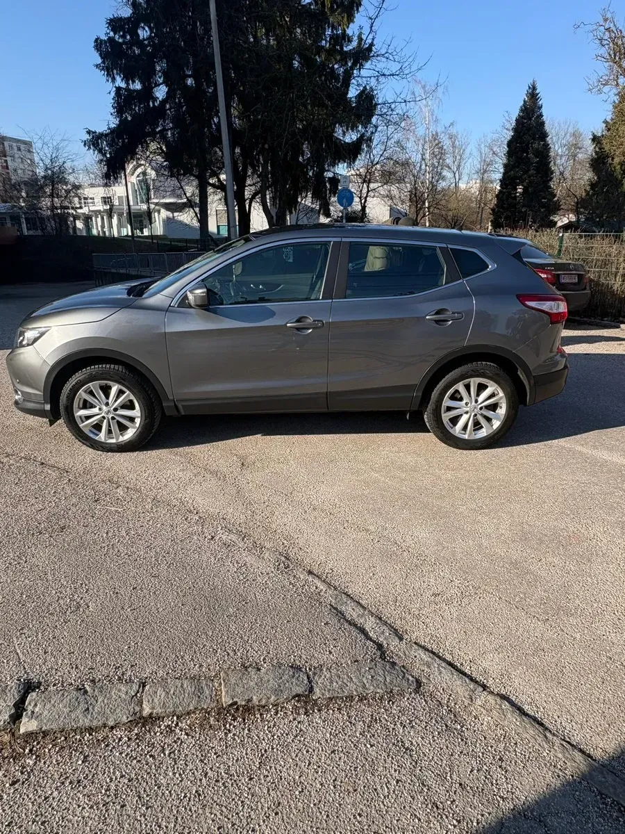 Nissan Qashqai 2017 photo 2