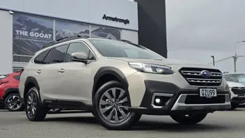 Subaru Outback 2024 photo 2