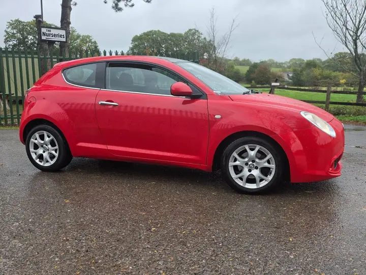 Alfa Romeo Mito 2009 photo 2