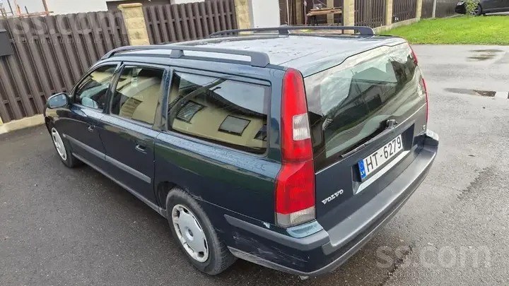 Volvo V70 2000 photo 4