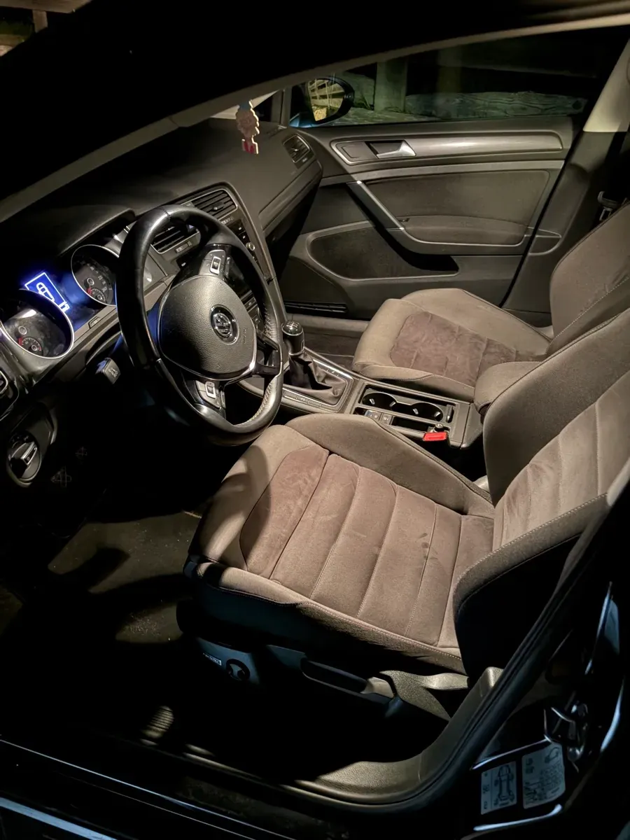 Volkswagen Golf 2018 photo 3