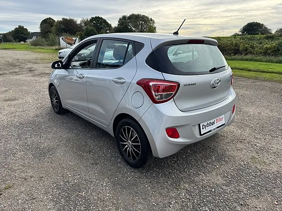 Hyundai I10 2014 photo 3