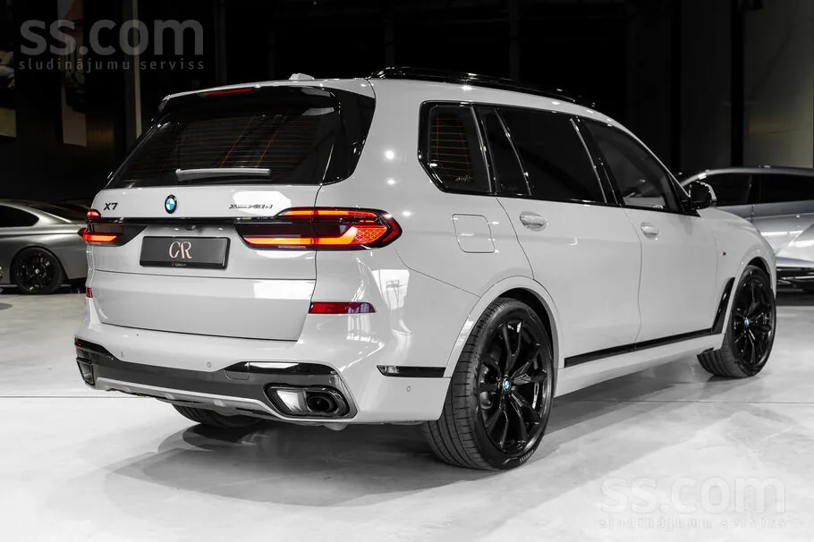 BMW X7 2026 photo 4