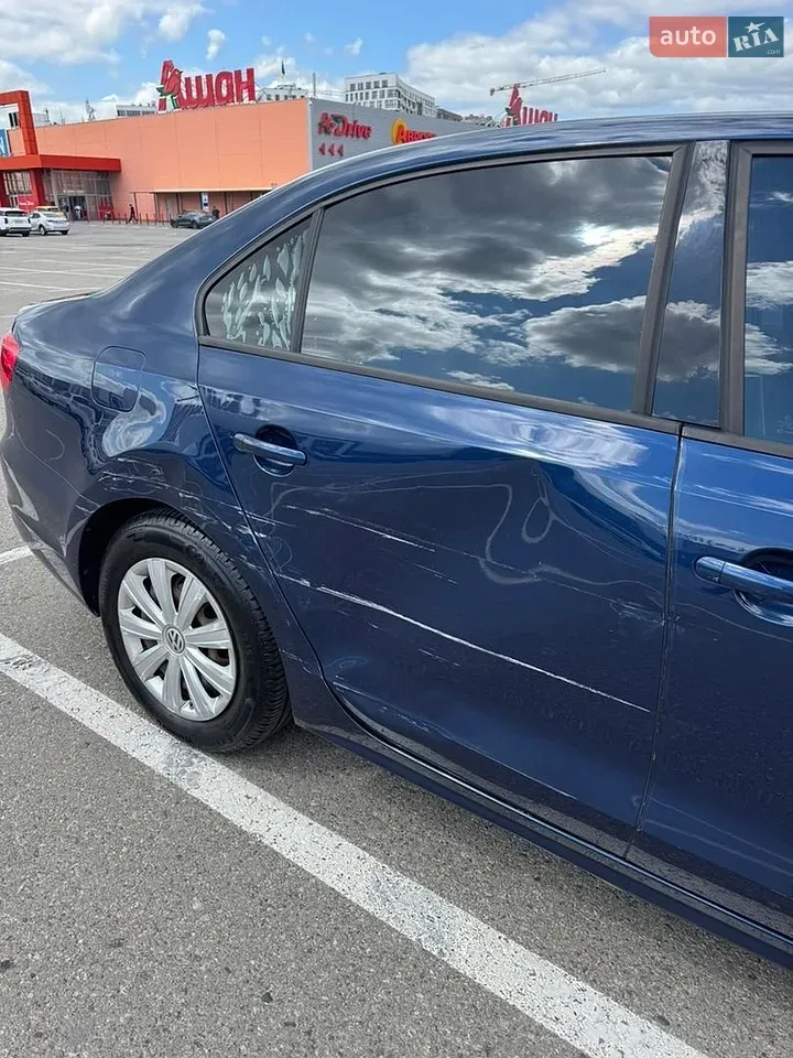 Volkswagen Jetta 2014 photo 4