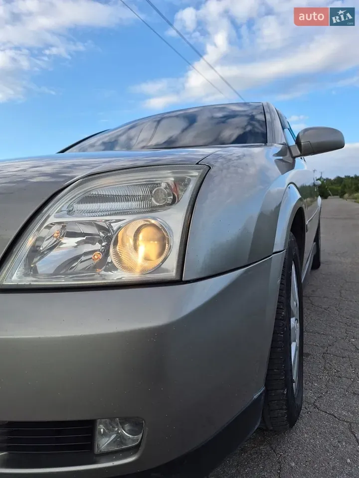 Opel Vectra 2004 photo 2