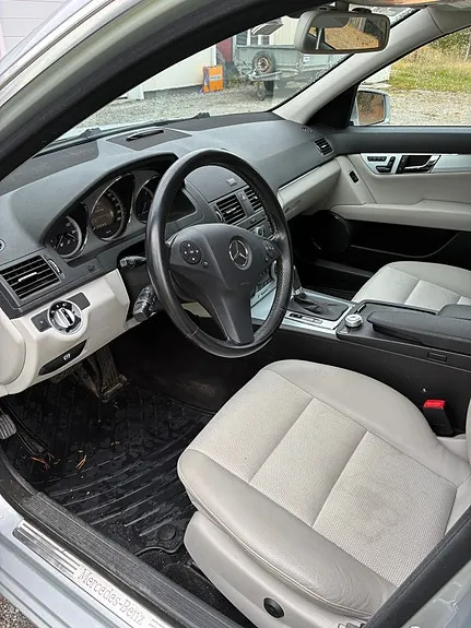Mercedes-Benz C250 2010 photo 5