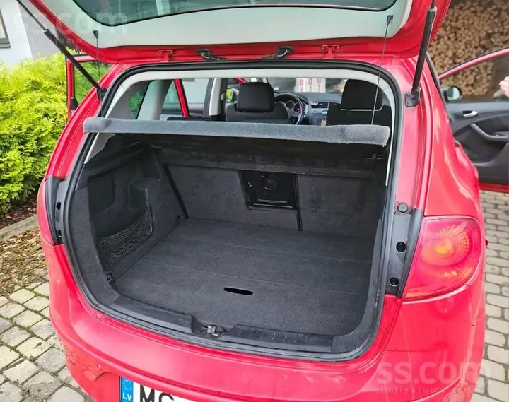 Seat Altea 2004 photo 3
